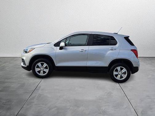 2022 Chevrolet Trax LS