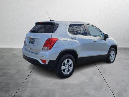 2022 Chevrolet Trax LS