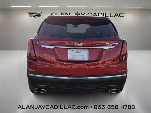 2024 Cadillac XT5 Luxury