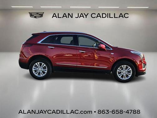 2024 Cadillac XT5 Luxury