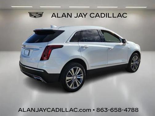 2025 Cadillac XT5 Premium Luxury