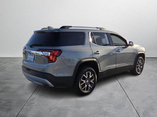 Sterling Metallic 2023 GMC Acadia FWD SLE