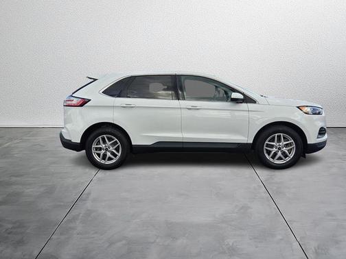 Oxford White 2023 Ford Edge SEL