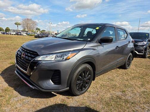 2024 Nissan Kicks S