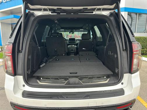 2023 Chevrolet Tahoe 2WD High Country