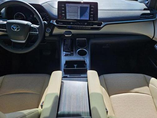 2024 Toyota Sienna Limited