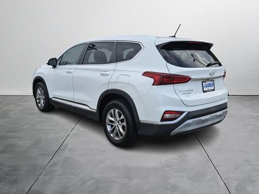 2019 Hyundai SANTA FE SE 2.4