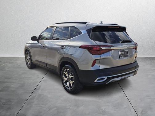 2022 Kia Seltos EX