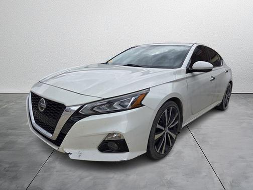 2019 Nissan Altima 2.5 Platinum
