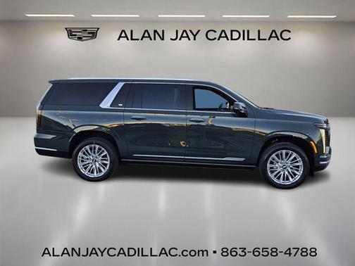 2026 Cadillac Escalade ESV Luxury