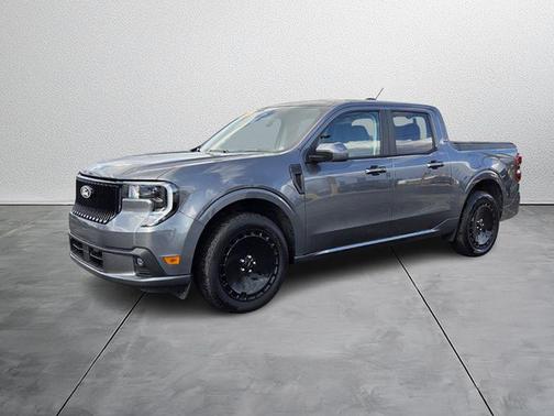 2025 Ford Maverick Lobo Standard