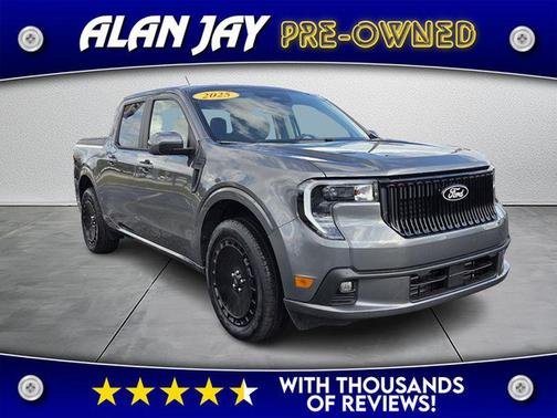 2025 Ford Maverick Lobo Standard