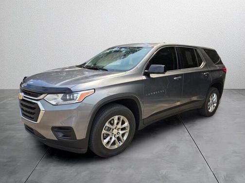 Satin Steel Metallic 2020 Chevrolet Traverse LS