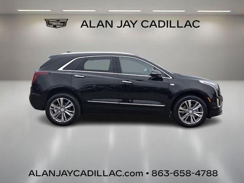 2025 Cadillac XT5 Premium Luxury