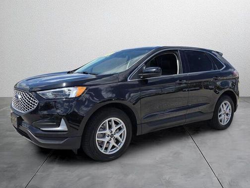 Agate Black Metallic 2024 Ford Edge SEL