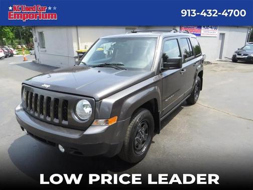 Gray 2016 Jeep Patriot Sport