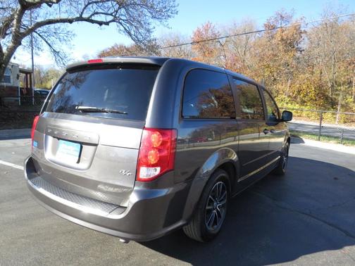 2015 Dodge Grand Caravan R/T