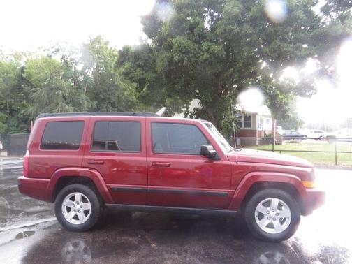 2007 Jeep Commander Sport
