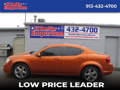 2011 Dodge Avenger 4dr Sdn Lux