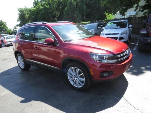 Red 2012 Volkswagen Tiguan SEL