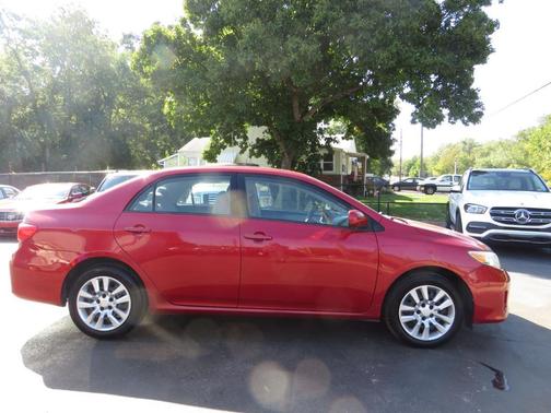 2012 Toyota Corolla LE