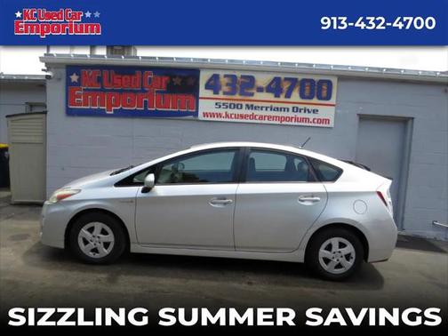2010 Toyota Prius III