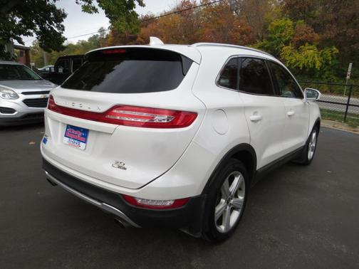 2015 Lincoln MKC Base