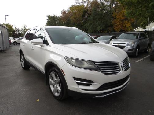 2015 Lincoln MKC Base