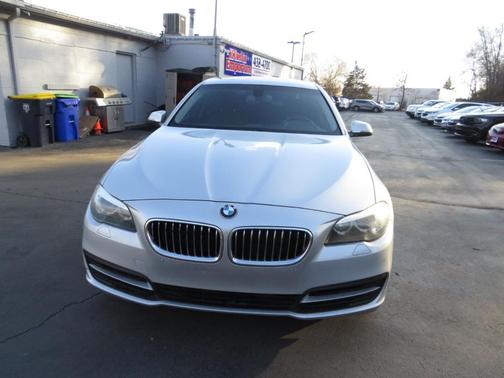 2014 BMW 528 4dr Sdn 528i RWD