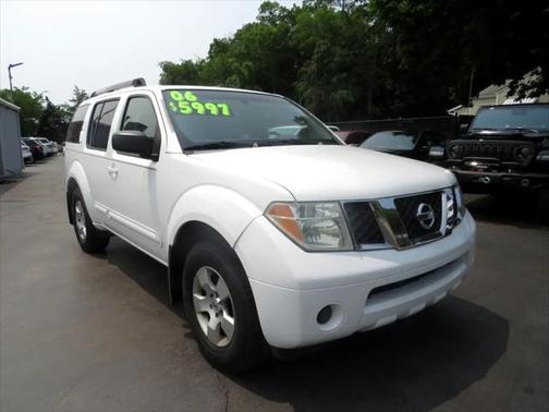 2006 Nissan Pathfinder S