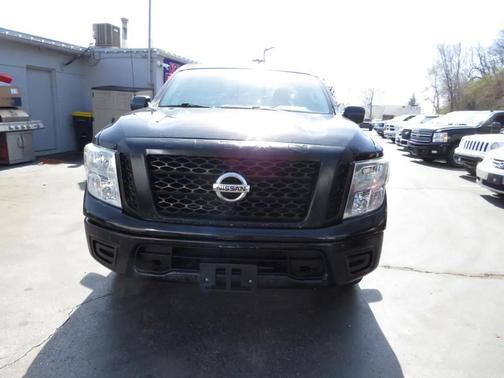 2017 Nissan Titan S