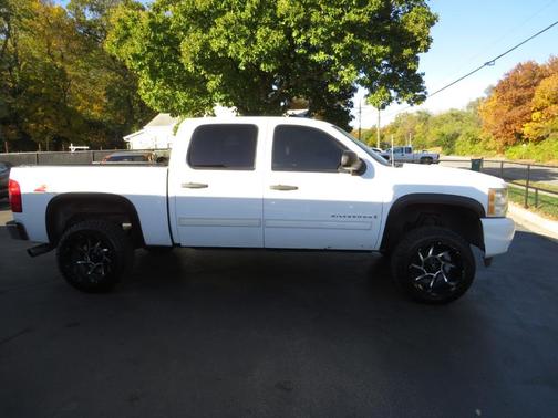 2009 Chevrolet Silverado 1500 LT Crew Cab