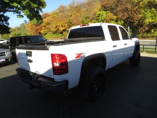 2009 Chevrolet Silverado 1500 LT Crew Cab