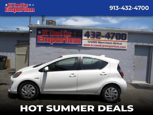 2015 Toyota Prius c Three