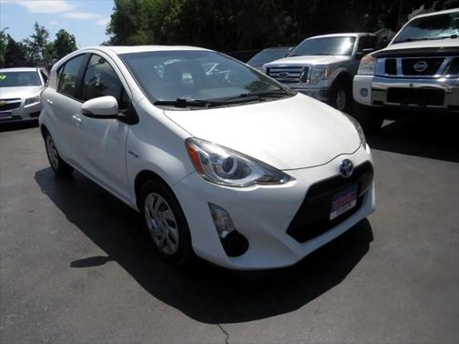 2015 Toyota Prius c Three