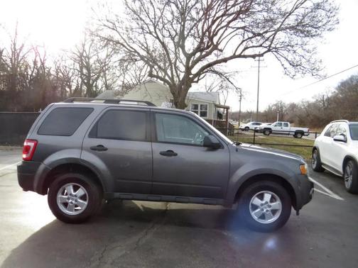 2009 Ford Escape XLT