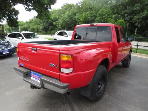 Red 1999 Ford Ranger XLT SuperCab