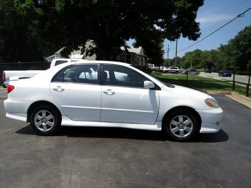 2004 Toyota Corolla CE