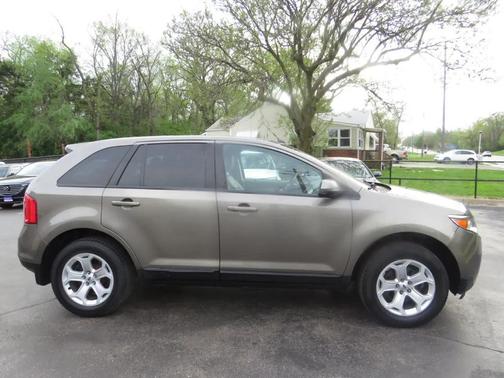 Gray 2013 Ford Edge SEL