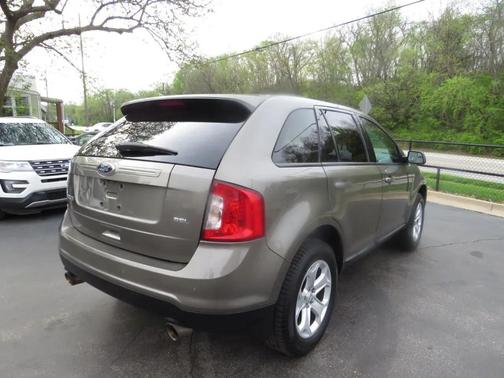 Gray 2013 Ford Edge SEL