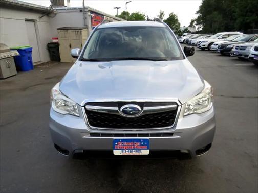 2016 Subaru Forester 2.5i Touring
