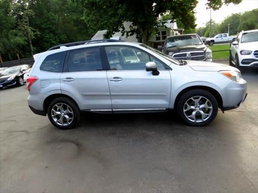 2016 Subaru Forester 2.5i Touring