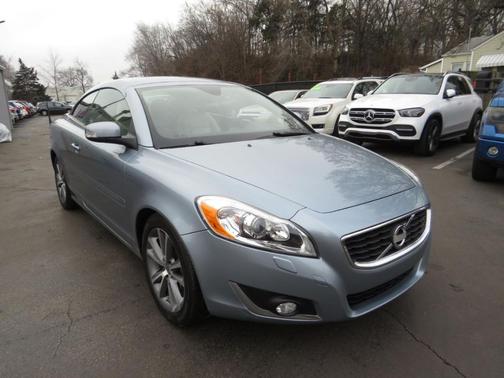 2013 Volvo C70 2dr Conv T5