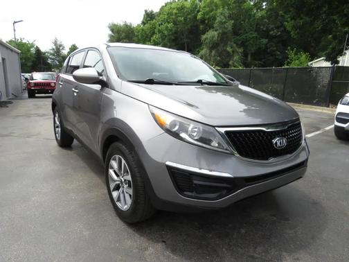 Gray 2015 Kia Sportage LX