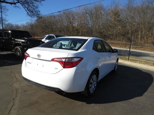 2015 Toyota Corolla LE Premium