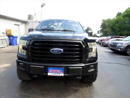 2016 Ford F-150 4WD SuperCrew 145'' King Ranch