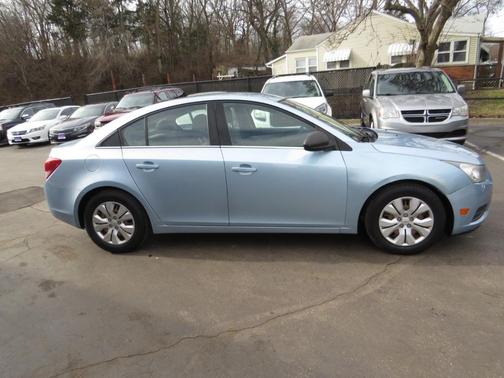 2012 Chevrolet Cruze LS