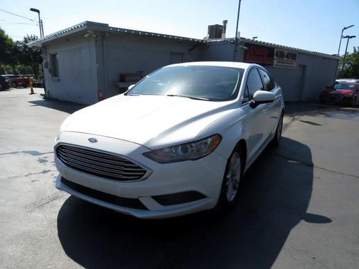 2018 Ford Fusion SE