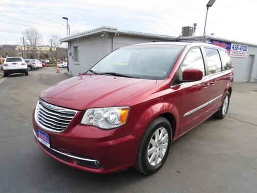 2015 Chrysler Town & Country Touring