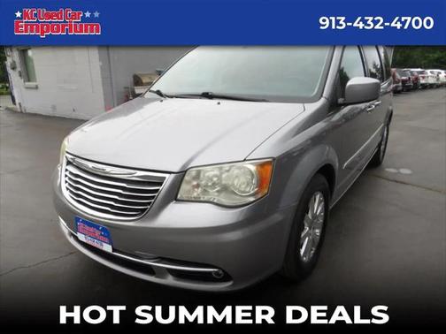 2014 Chrysler Town & Country Touring